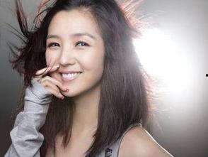 娱乐爆料何洁视频大全,娱乐爆料背后的精彩瞬间